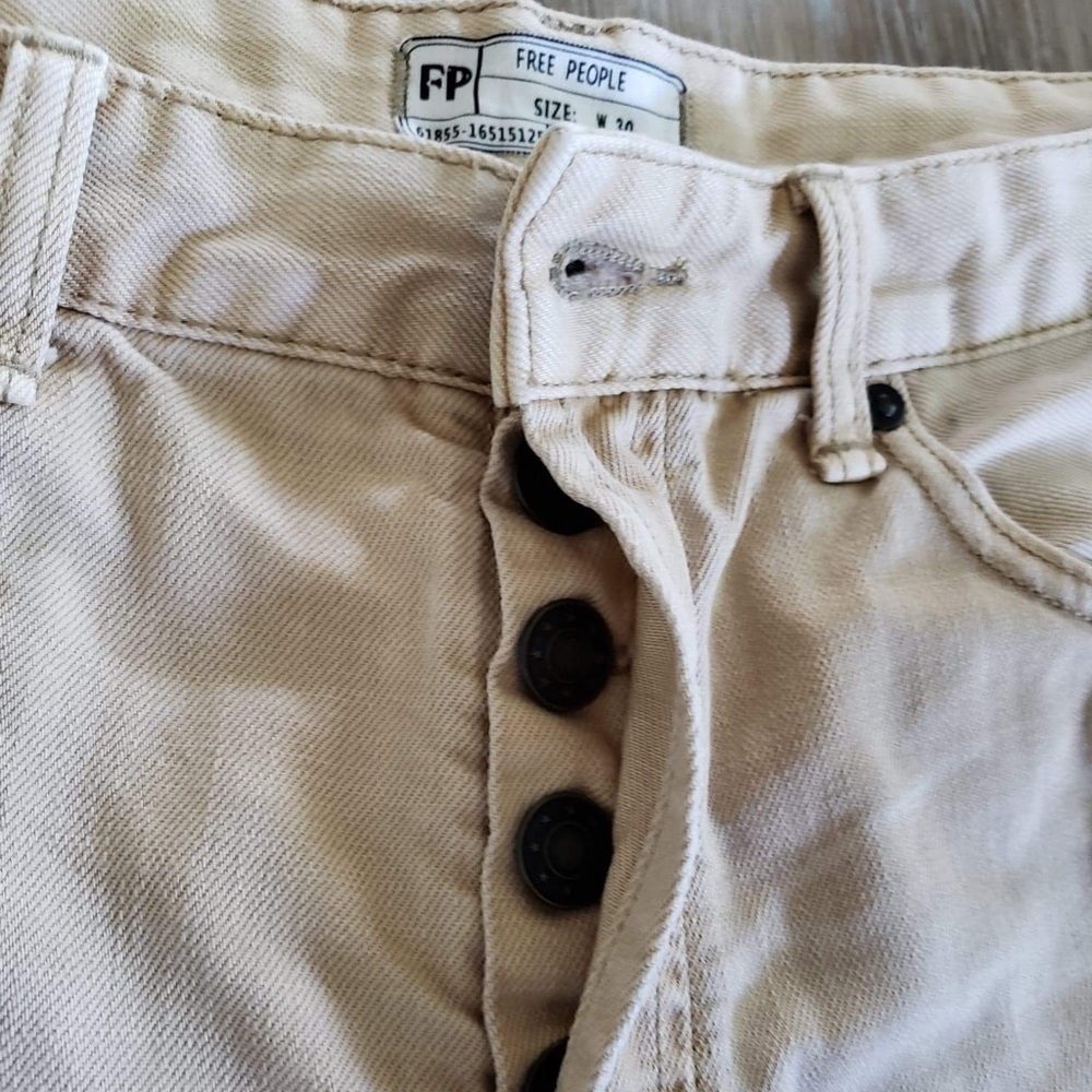 FREE PEOPLE SHORTS - Picture 6 of 8